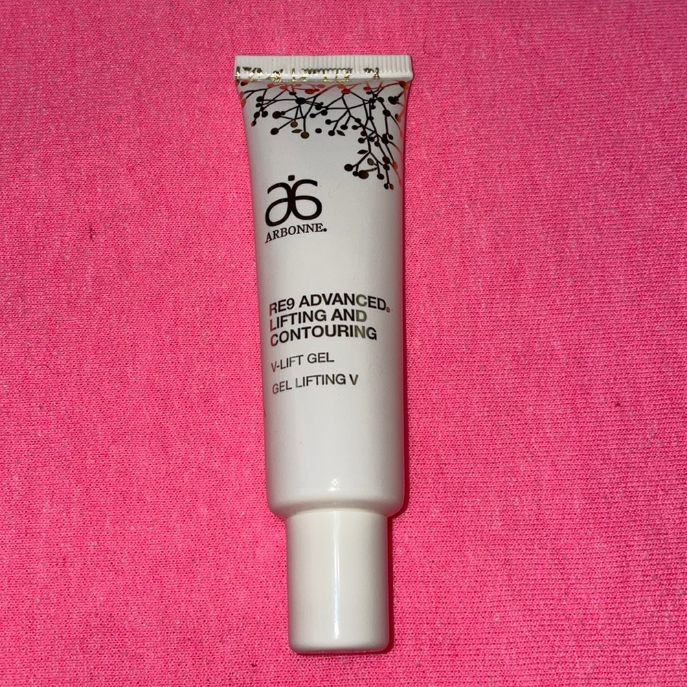 Arbonne RE9 Lifting and Contouring V-Lift Gel